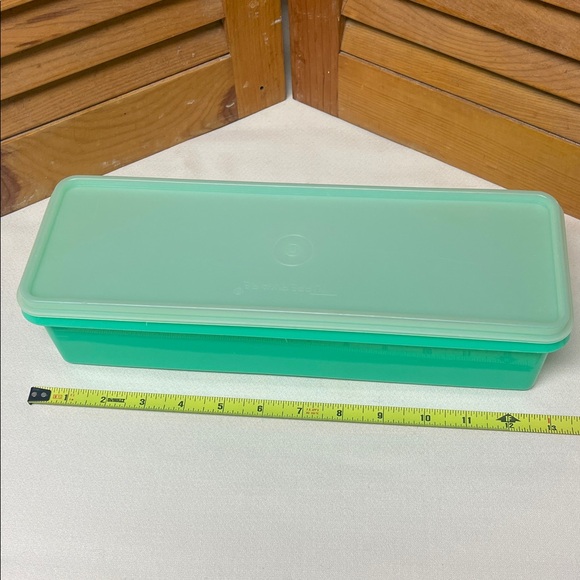 Tupperware  Storage Container - Picture 10 of 12